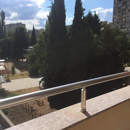 Apartment парк апартамент-2 *